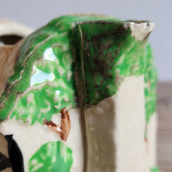 VINTAGE Cottage House Shaped Teapot and Lid Made In Japan - Picture 6 of 9